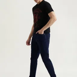 United Colors of Benetton Men Slim Fit Mid-Rise Jeans image 4