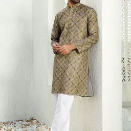 KRAFT INDIA Men Floral Printed Regular Kurta with Pyjamas image 2