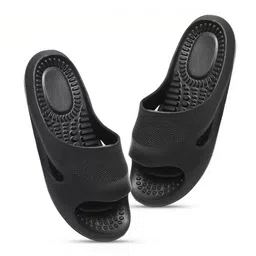 Feel alive Men Set of 4 Flip Flops image 4