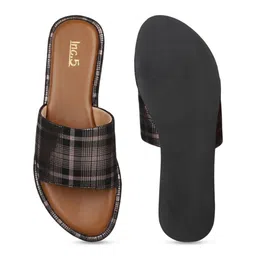 Inc 5 Women Open Toe Flats image 4