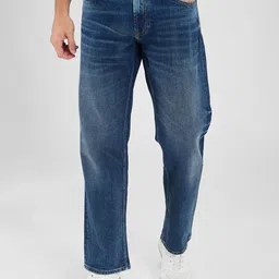 SPYKAR Men Relaxed Fit Light Fade Stretchable Jeans-picture-11