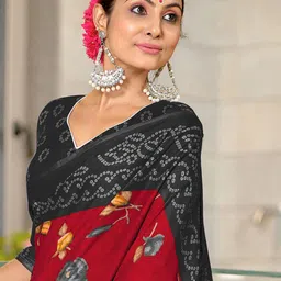 LeeliPeeri Designer Floral Block Print Saree image 2