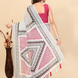SSHAGUN LIFESTYLE White Printed Ikkat Linen Saree image 5