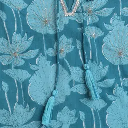 The Magic Wand Girls Floral Regular Pure Cotton Kurta with Sharara & With Dupatta image 4