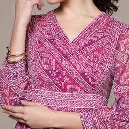 aarke Ritu Kumar Ethnic Motifs Print Chiffon Fit & Flare Midi Dress image 2