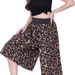 manat diva Women Multicolor Capri image 4