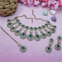VATSALYA creation Alloy Gold- plated Green Jewellery Set image 1