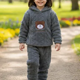 FITIN OUTFIT Girls Printed Sweatshirt & Pyjamas-picture-46