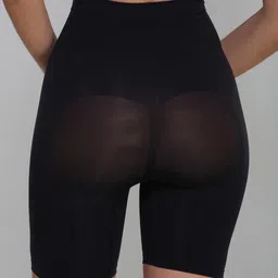 Underneat High-Rise Tummy & Thigh Shapewear image 3