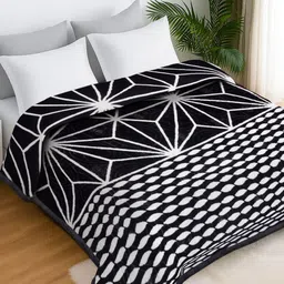 Arrabi Black & White Printed 1300 GSM Woollen Heavy Winter Blanket image 1