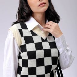 Freehand by The Indian Garage Co Women Checked Sweater Vest-picture-29