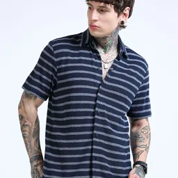 glitchez Men Standard Fit Horizontal Striped Spread Collar Pure Cotton Casual Shirt-picture-13