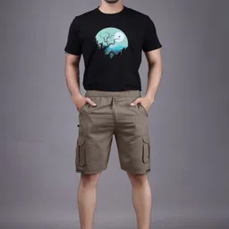 vasudev Solid Men Beige Cargo Shorts image 5