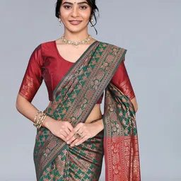 saretramall Woven Design ZariBanarasi Saree image 5