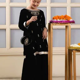 BAESD Girls Floral Embroidered Regular Velvet Kurta with Palazzos & With Dupatta image 2