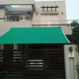 yathart Polyethylene Knitted Sun Rays Protection Green Net for Balcony 10x8 ft Portable Green House-picture-10