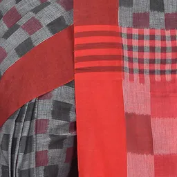 Crochetin Woven Design Checked Pure Cotton Saree image 4