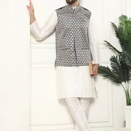 SOJANYA LUXE Embroidered Nehru Jackets image 5