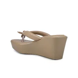 Inc 5 Wedge Sandals with Buckles image 3