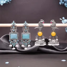 DIVASTRI Set Of 2 Silver-Plated Artificial Stones Studded Square Shaped Drop Earrings-picture-29