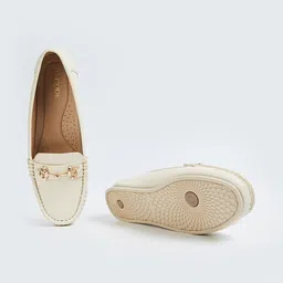 CODE by Lifestyle Women Slip-On Fashion image 4