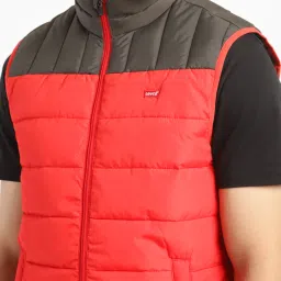 levi's Men's Solid Red Mandarin Collar Quilted Jacket image 5