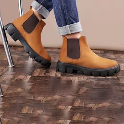 riffway Men Casual Block-Heeled Chelsea Boots image 3