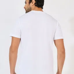 Styli Men Solid Round Neck T-shirt image 3
