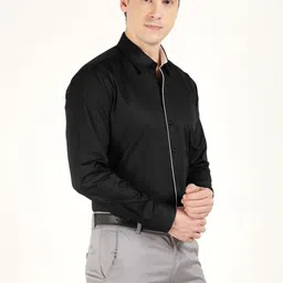 Hancock Men Slim Fit Semiformal Shirt image 3