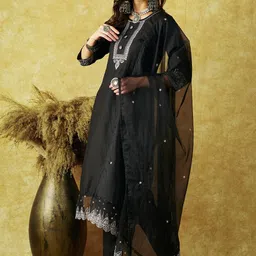 SheWill Floral Embroidered Round Neck Sequinned Straight Kurta With Trouser & Dupatta image 3