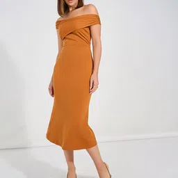 Styli Off-Shoulder Bodycon Midi Dress-image-10