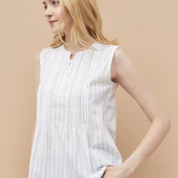 Fame Forever by Lifestyle Print Mandarin Collar Cotton Top image 2