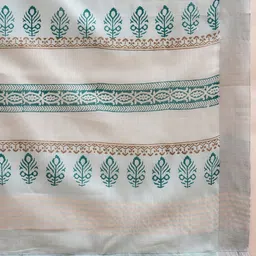 Mitera Ethnic Motifs Printed Pure Linen Taant Saree image 3