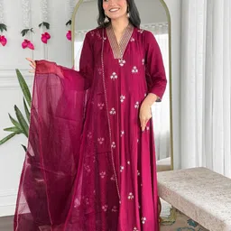 Aaghnya Women Embroidered Panelled Thread Work Kurta with Churidar & With Dupatta-image-74