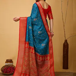 HERE&NOW Ethnic Motifs Embroidered Zari Art Silk Saree image 2