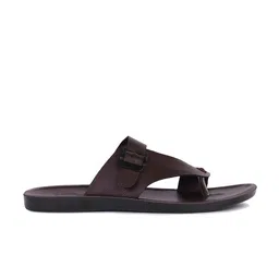 PENNEN Men Lightweight Comfort Sandals With Buckle Detail image 2