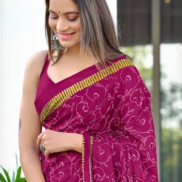 NIKATT Floral Printed Pure Cotton Block Print Saree with Blouse Piece image 3