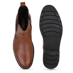 Alberto Torresi Men Textured Leather Block-Heeled Round Toe Chelsea Boots image 3