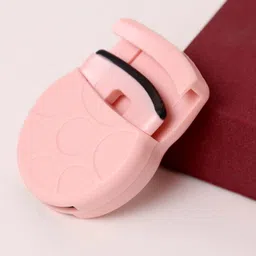 CUFFS N LASHES Kitty Curl-B Mini Eyelash Curler image 3