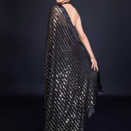 DIVASTRI Embellished Sequinned Pure Georgette Saree image 3