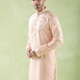 Arihant Rai Sinha Men Floral Embroidered Regular Pure Cotton Kurta with Churidar image 5
