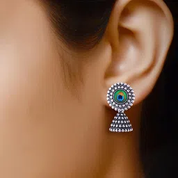 DIVASTRI Women Silver Earrings image 5