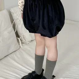 LULU & SKY Girls High-Rise Shorts image 3