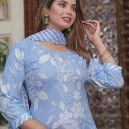 WILL BOTTOM Floral Printed Pure Cotton Round Neck Straight Kurta With Trousers & Dupatta image 2