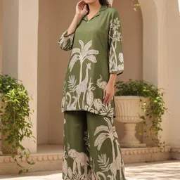 JISORA Printed Shirt Collar Neck Top With Palazzos Co-Ords-picture-22