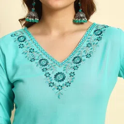 IkDaiya Women Ethnic Motifs Embroidered Regular Thread Work Kurta with Trousers & With Dupatta image 4