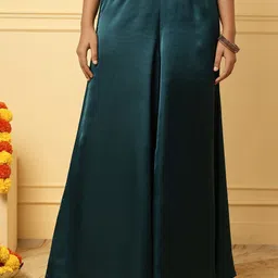 TeenTrums Girls Floral Printed Kurta with Palazzo & Dupatta image 4