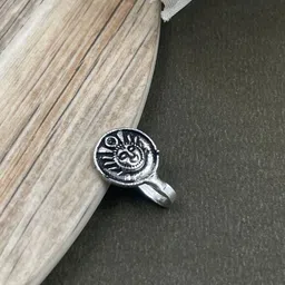 NAMAN ARTS Silver-Plated Stud Nosepin image 4