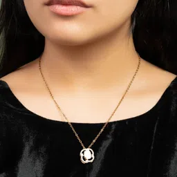 Tyaani Jewellery by Karan Johar Women Pendant Diamond-picture-40