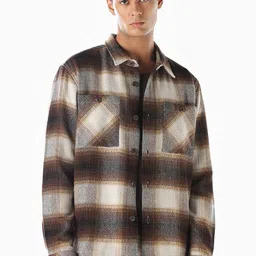 Jack & Jones Men Checked Spread Collar Oversized Pure Cotton Casual Shirt-picture-40